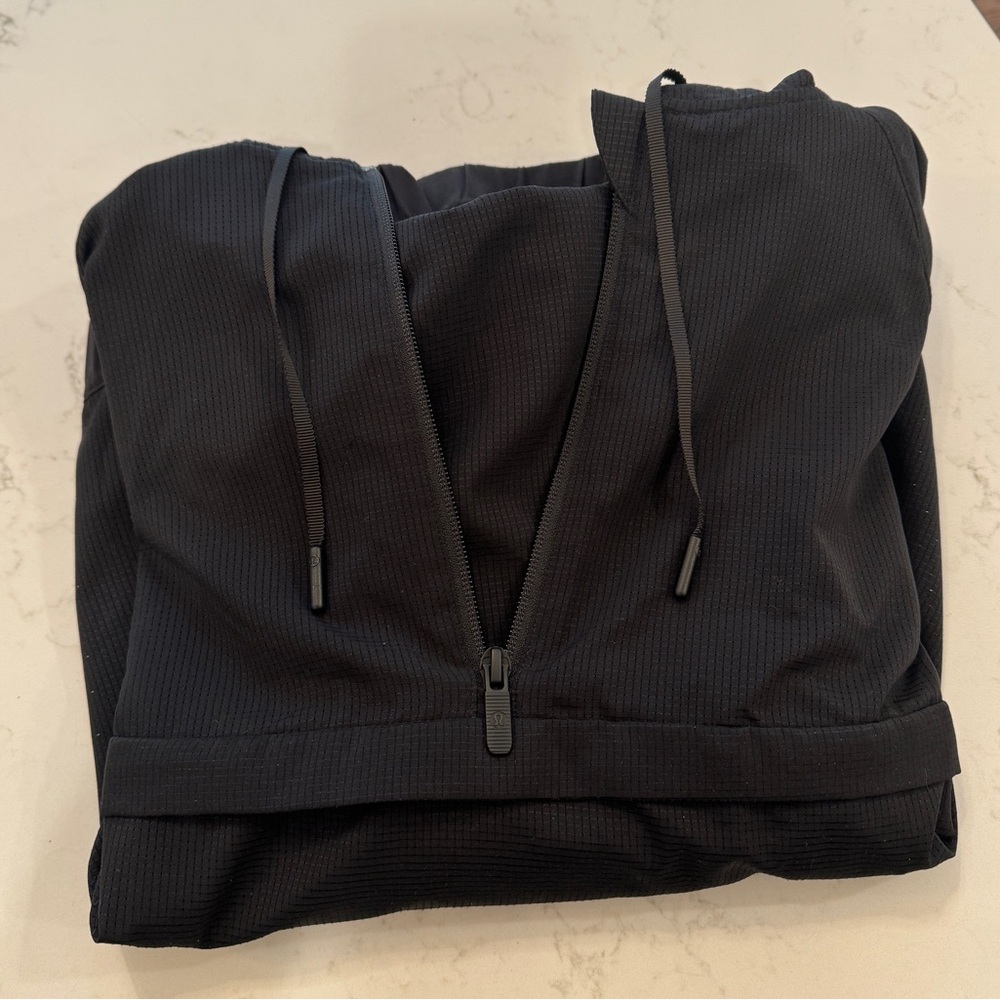 Lululemon Black Lightweight Windbreaker- WORN TWICE